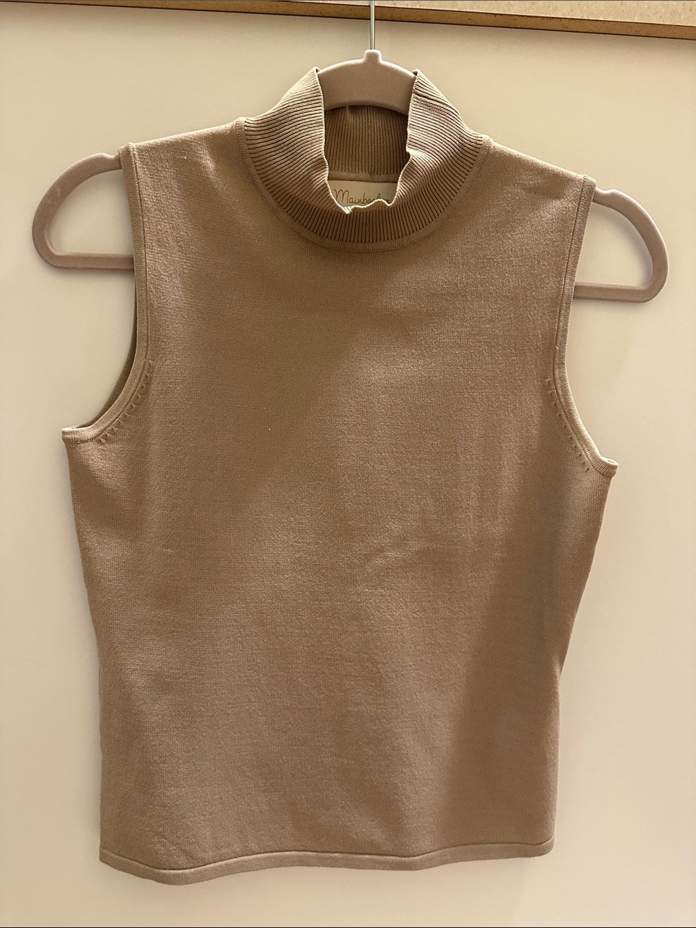 Mainbocher Sleeveless Turtleneck Knit Top - Taupe